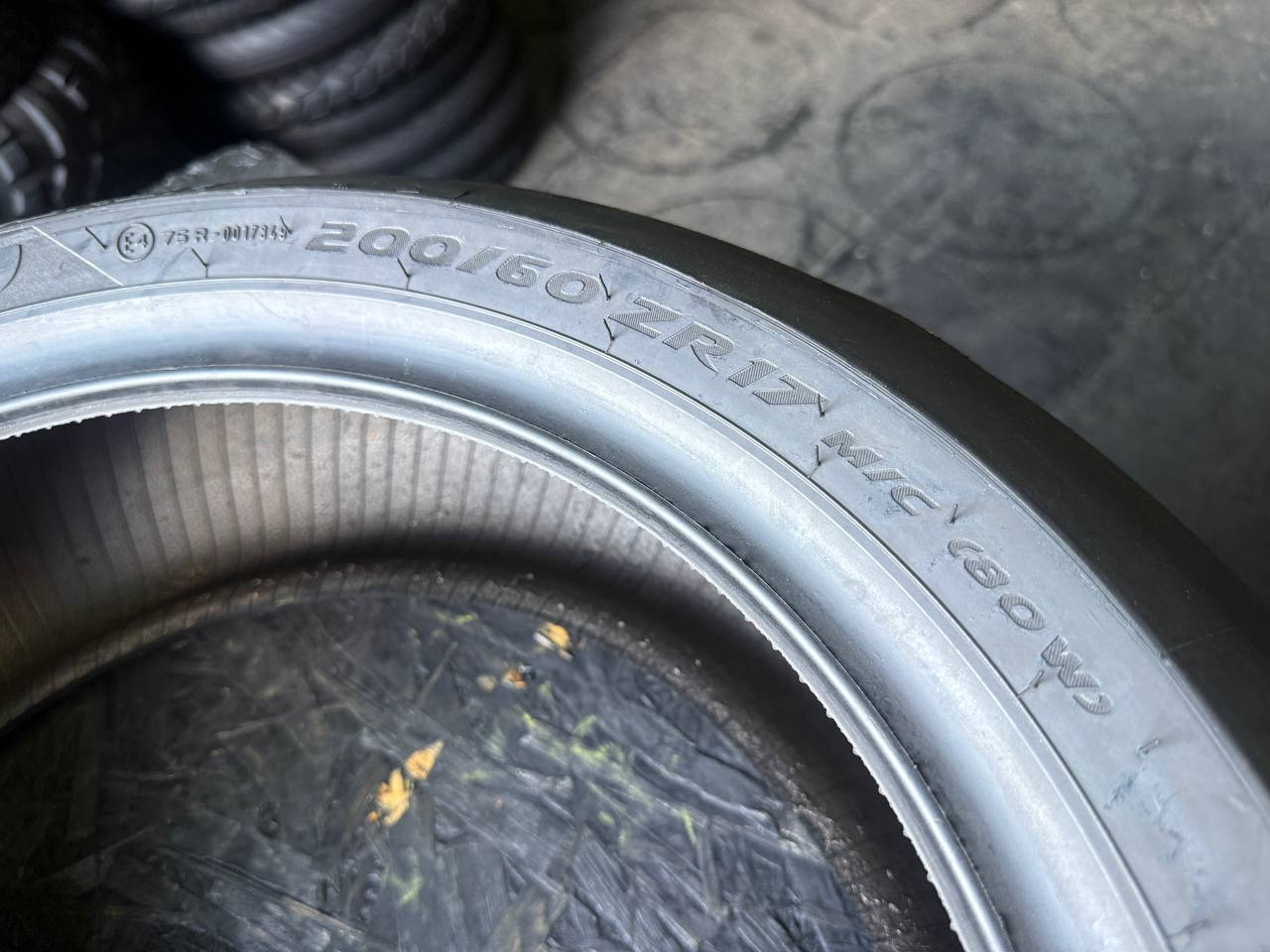 200/60 R17 Pirelli Diablo Rosso IV Corsa