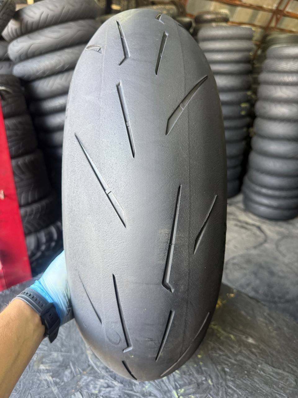 200/60 R17 Pirelli Diablo Rosso IV Corsa