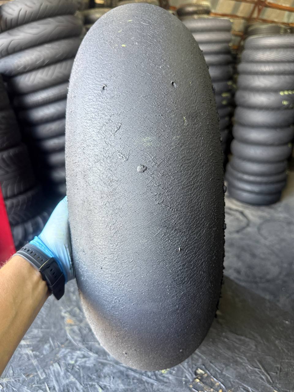 200/660 R17 Bridgestone Racing Battlax V02