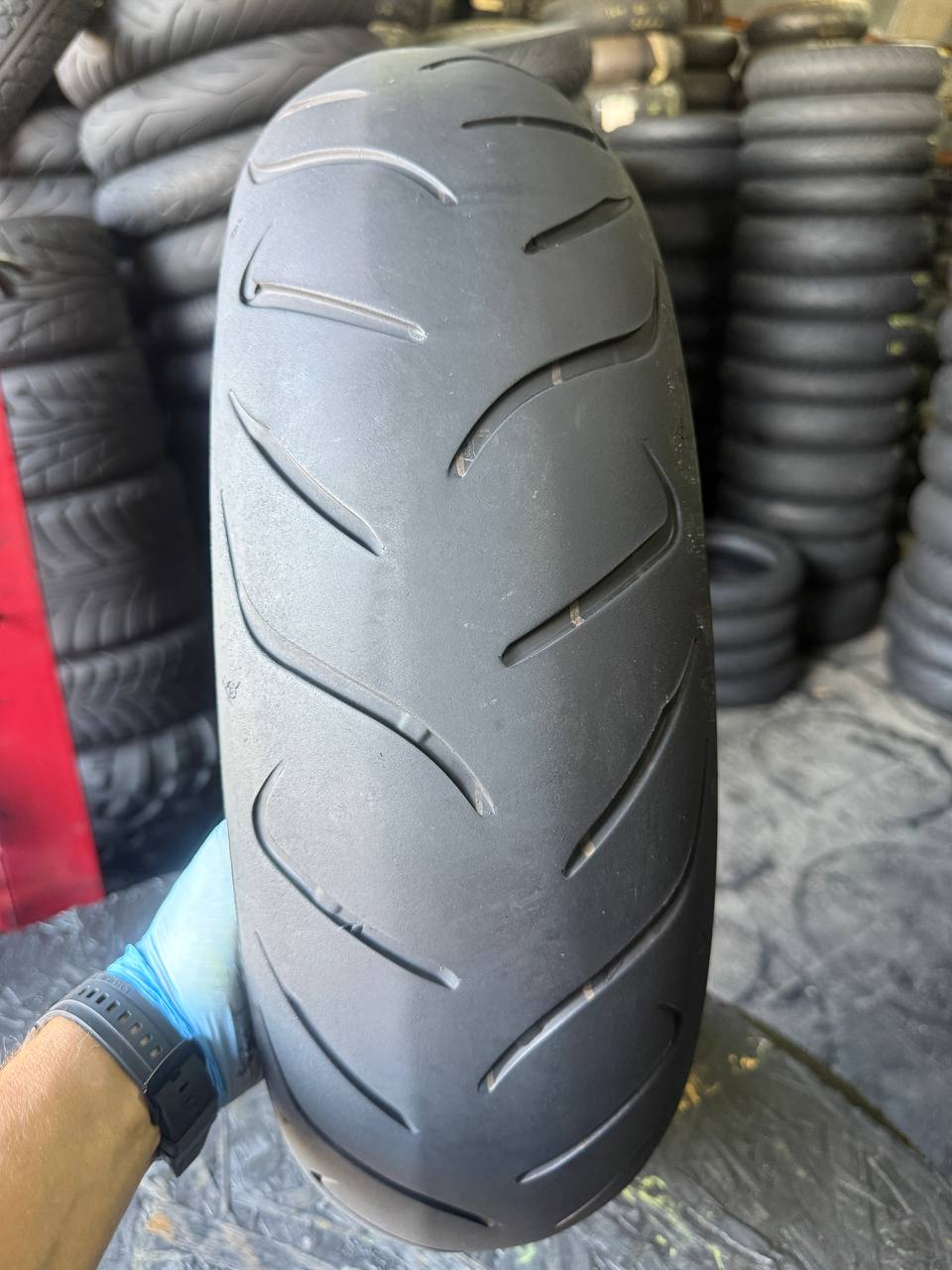 160/60 R17 Dunlop SportMax D222