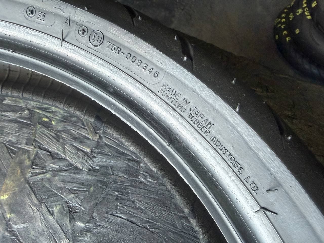 120/70 R17 Dunlop Sportmax GPR 300F