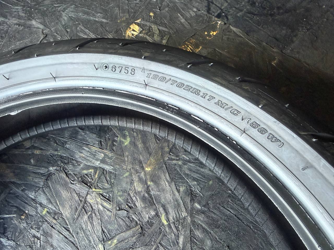 120/70 R17 Dunlop Sportmax GPR 300F