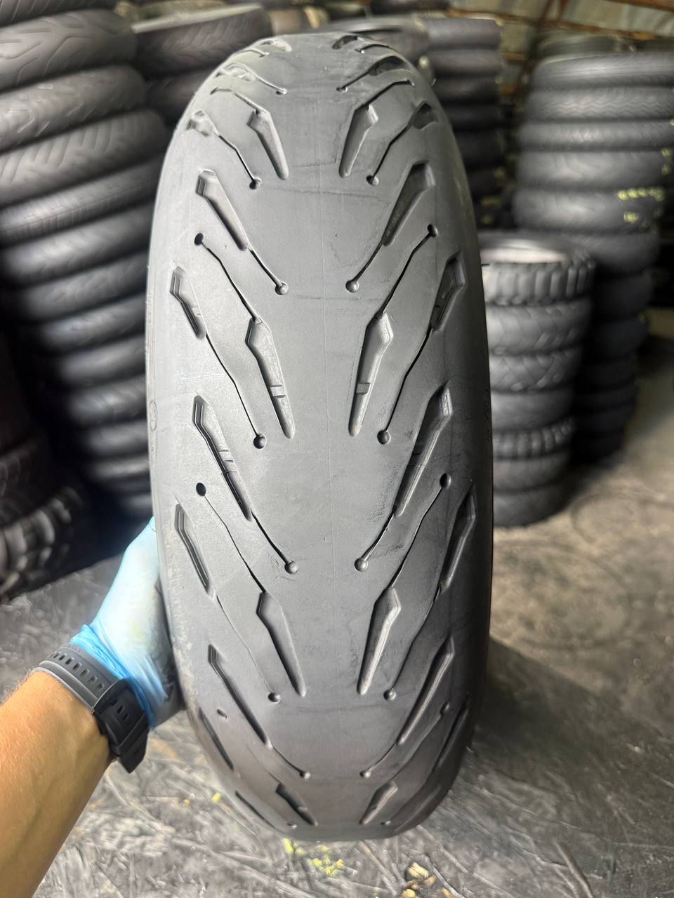180/55 R17 Michelin Road 5 GT