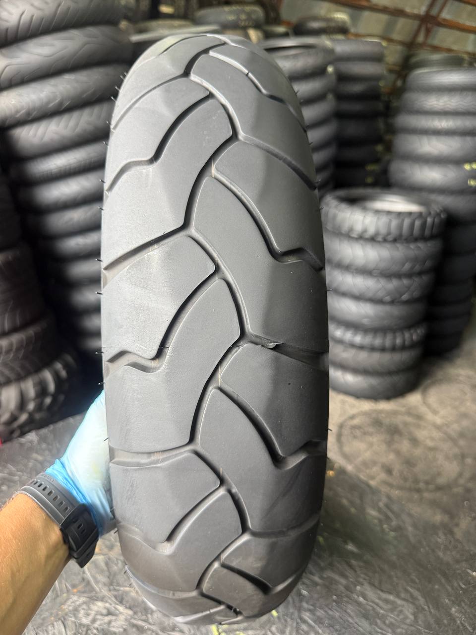 150/70 R17 Bridgestone Battle Wing BW-502