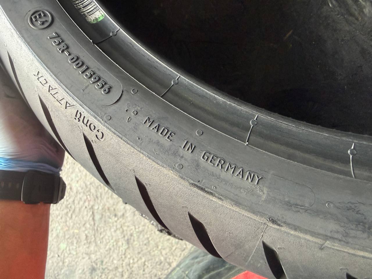 180/55 R17 Continental ContiRoadAttack 4