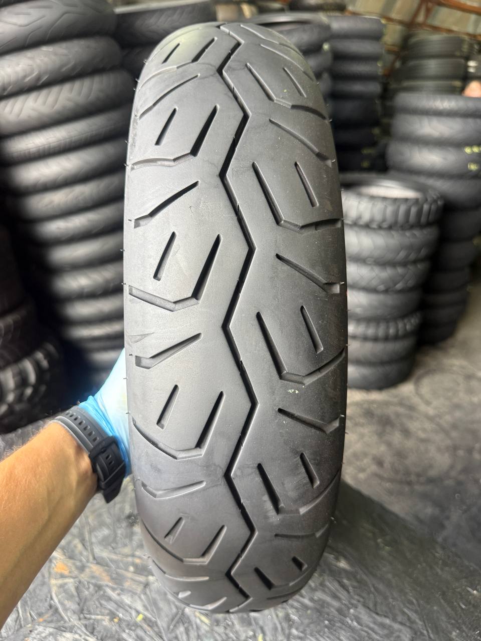 140/90 R15 Bridgestone Exedra Max