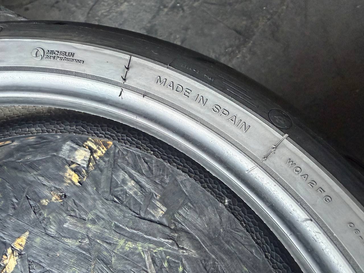 120/70 R17 Michelin Power RS