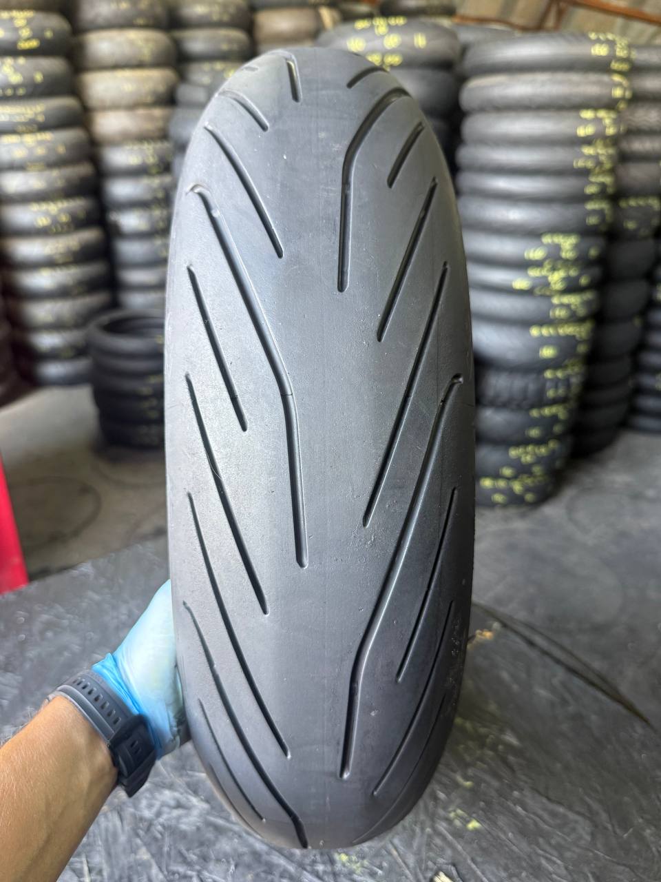160/60 R17 Michelin Pilot Power 3