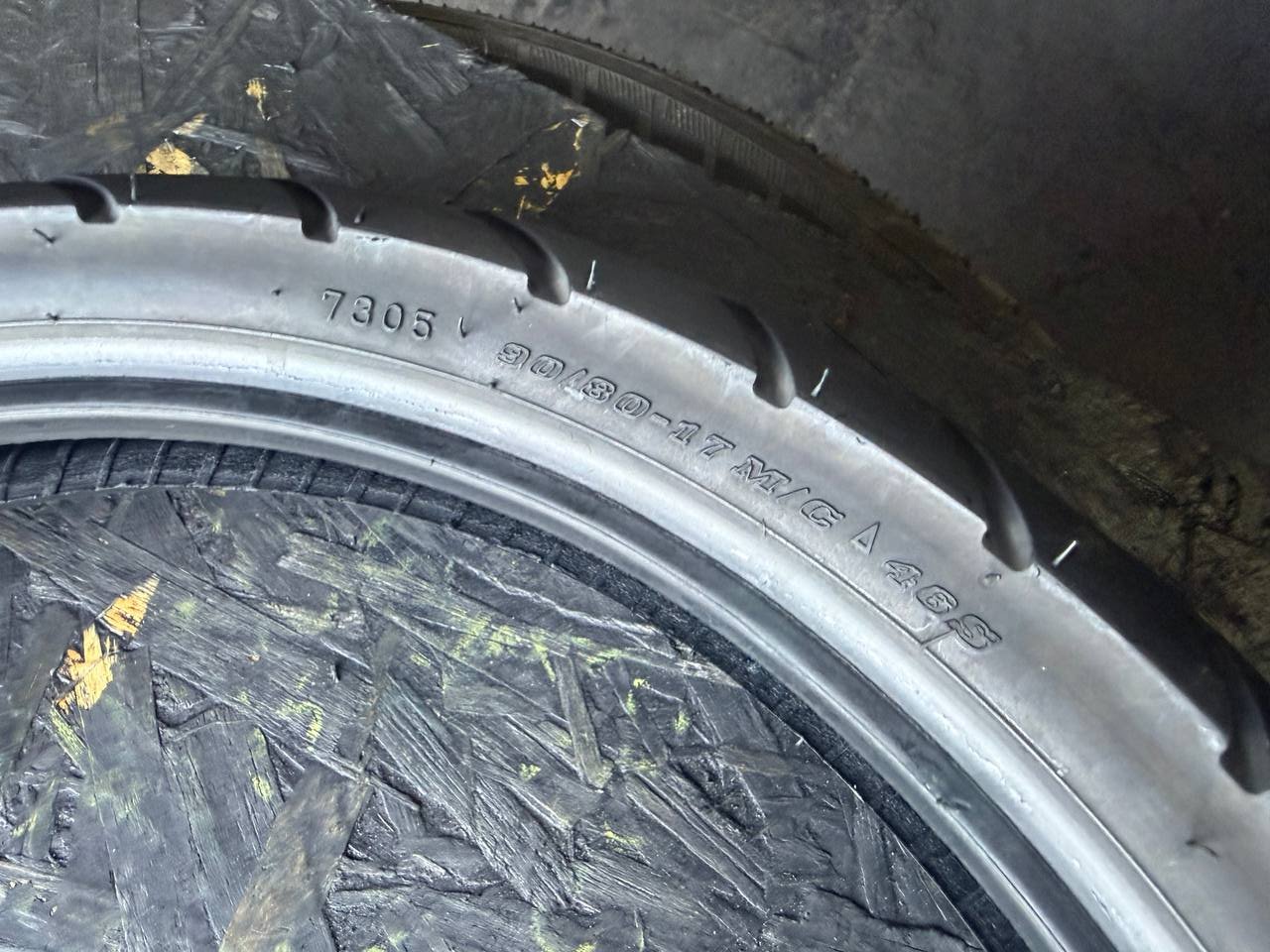 90/80 R17 Dunlop D102FA