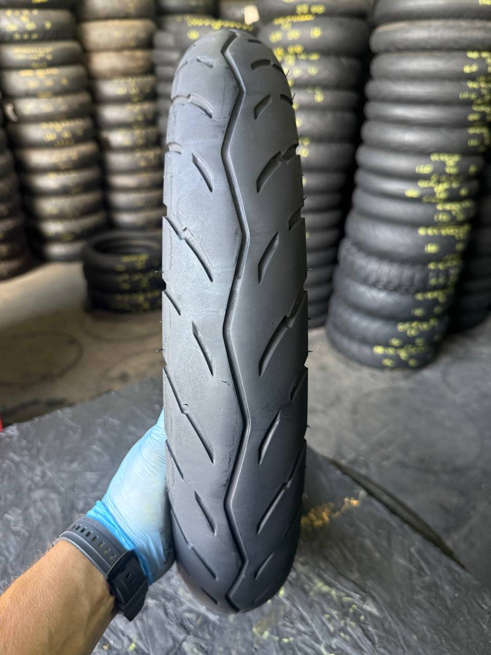 90/80 R17 Dunlop D102FA