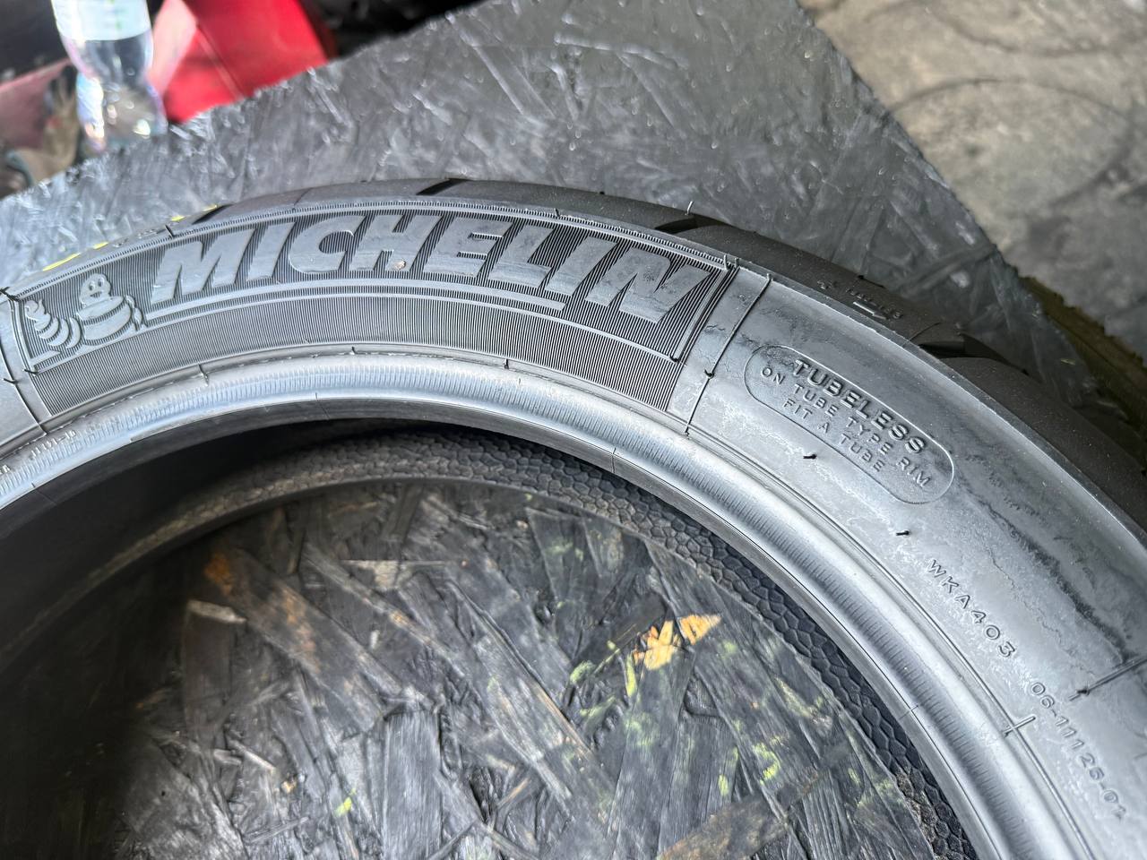 140/80 R17 Michelin Anakee III