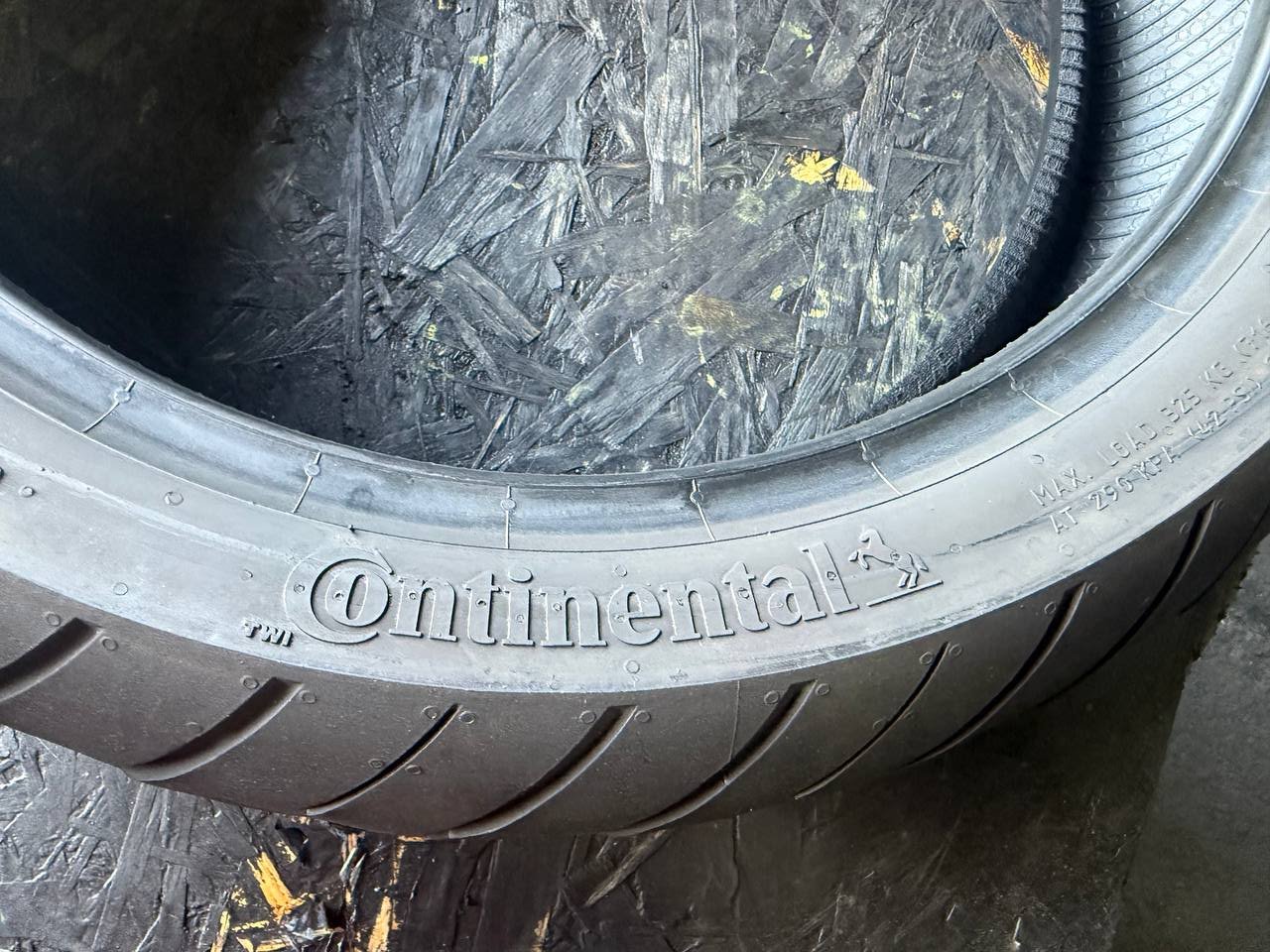 160/60 R17 Continental ContiRoadAttack 3