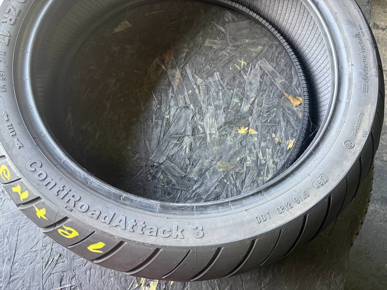 160/60 R17 Continental ContiRoadAttack 3