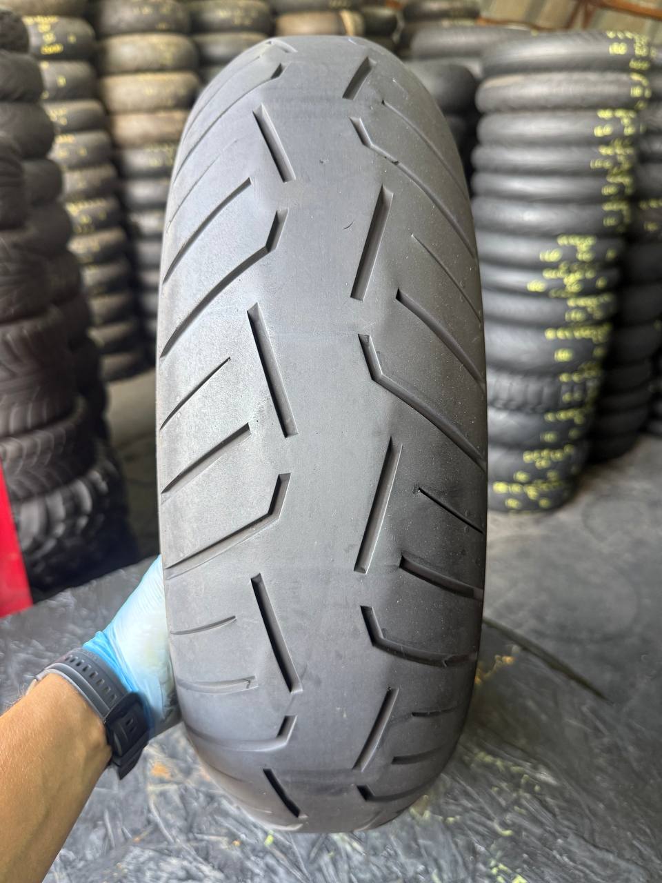 160/60 R17 Continental ContiRoadAttack 3