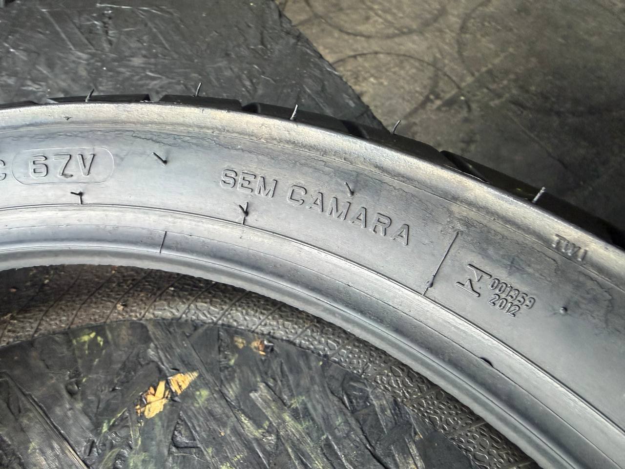 140/70 R18 Pirelli Sport Demon