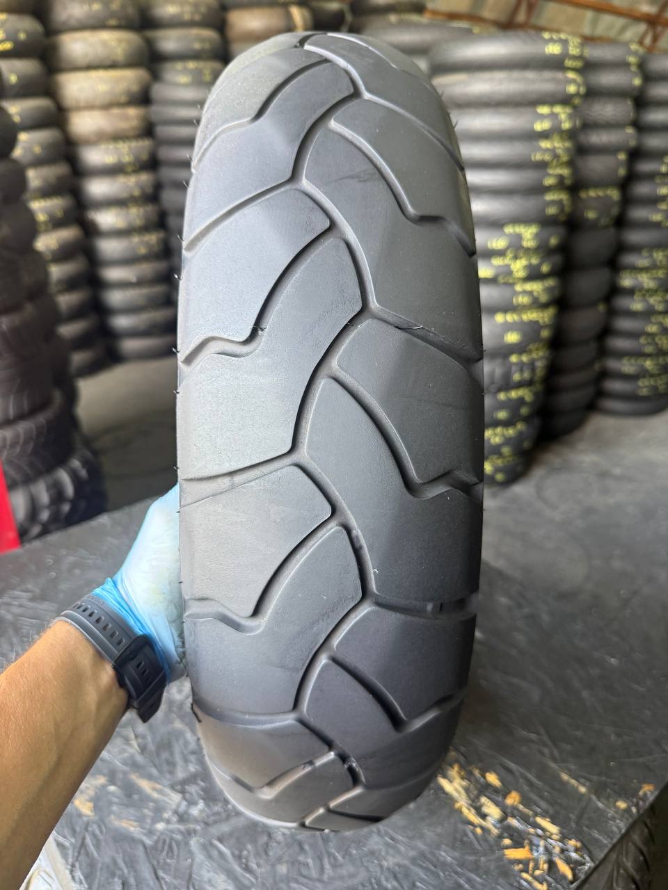150/70 R17 Bridgestone Battle Wing BW-502