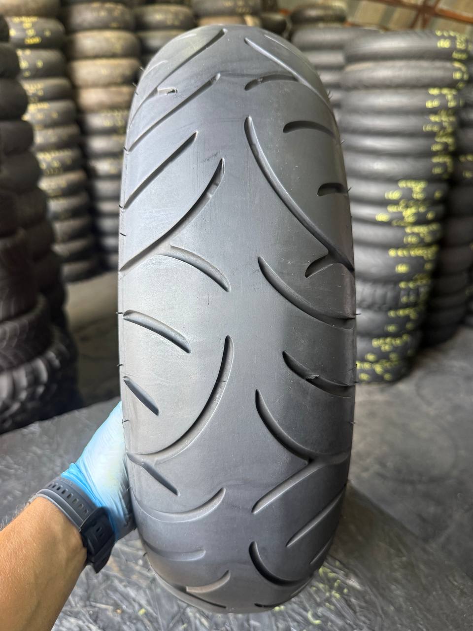 160/60 R17 Bridgestone Battlax Sport Touring BT021R