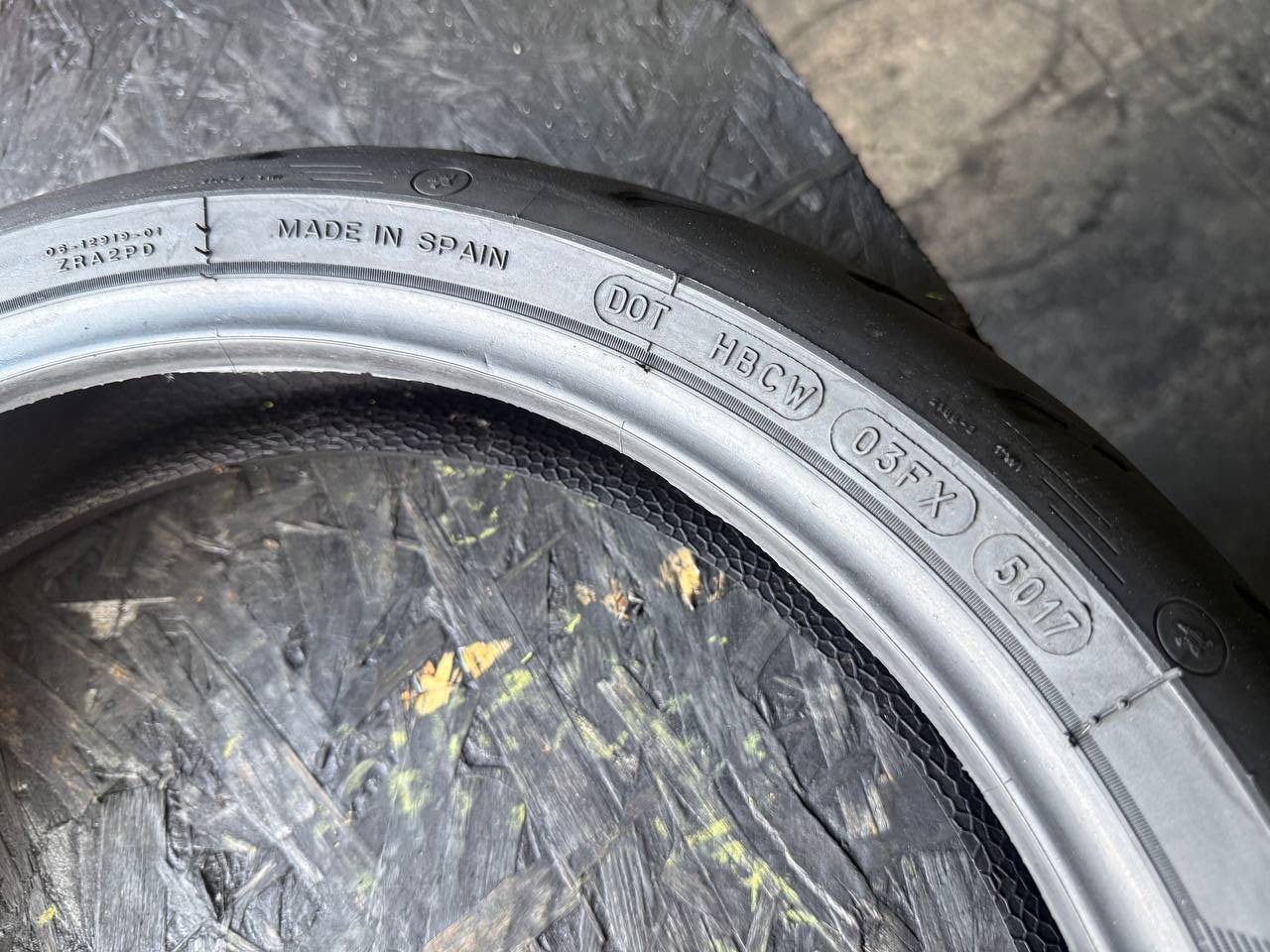 120/70 R17 Michelin Road 5