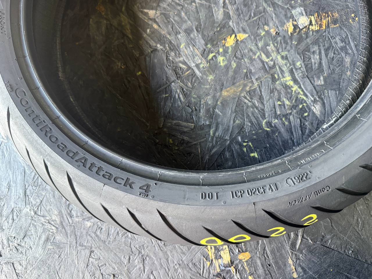 120/70 R17 Continental ContiRoadAttack 4