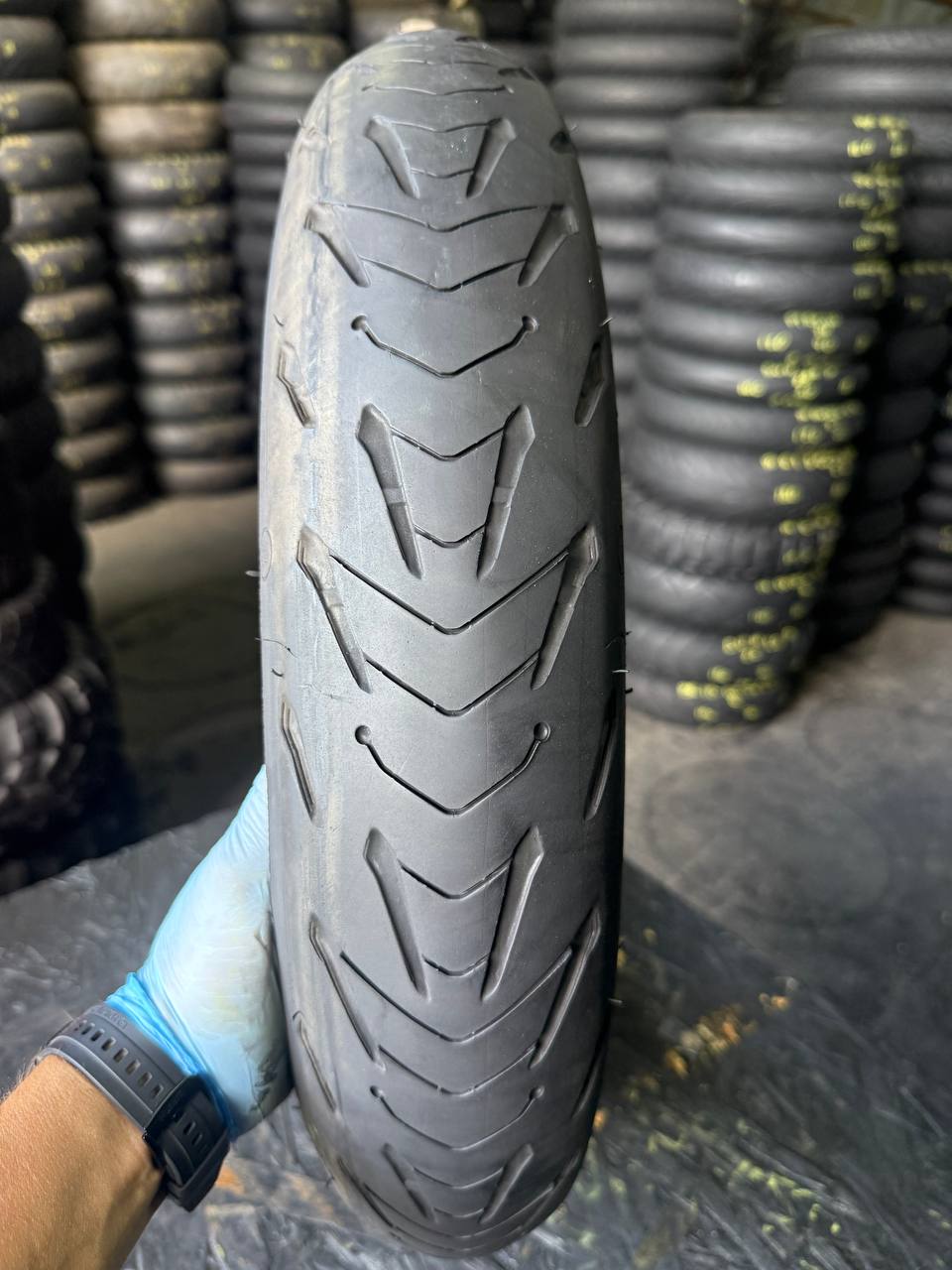 120/70 R17 Michelin Road 5