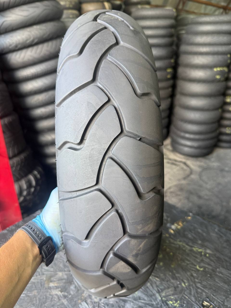 150/70 R17 Bridgestone Battle Wing BW-502