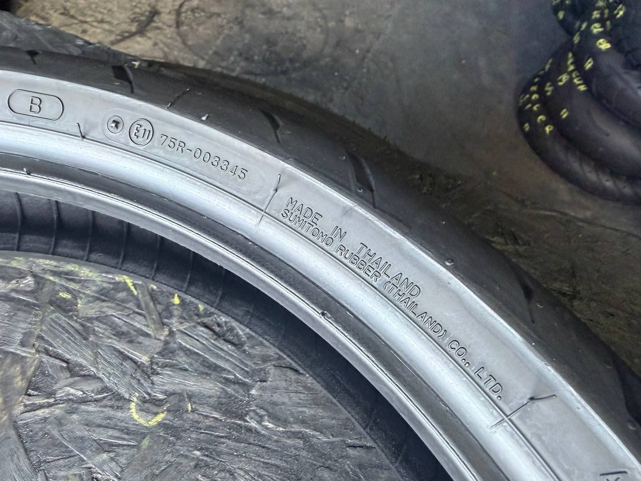 110/70 R17 Dunlop Sportmax GPR 300F