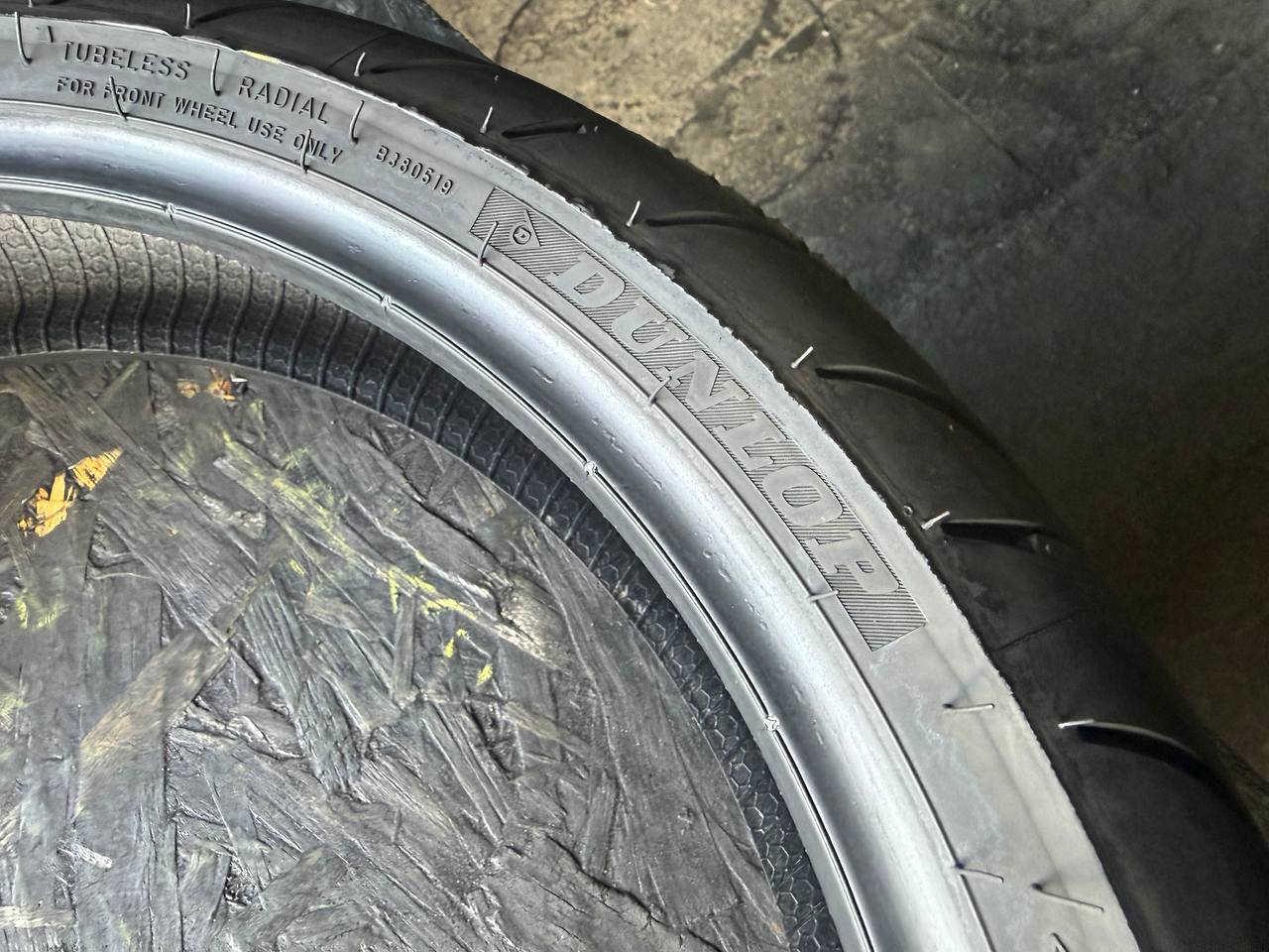 120/70 R17 Dunlop SportMax RoadSmart III