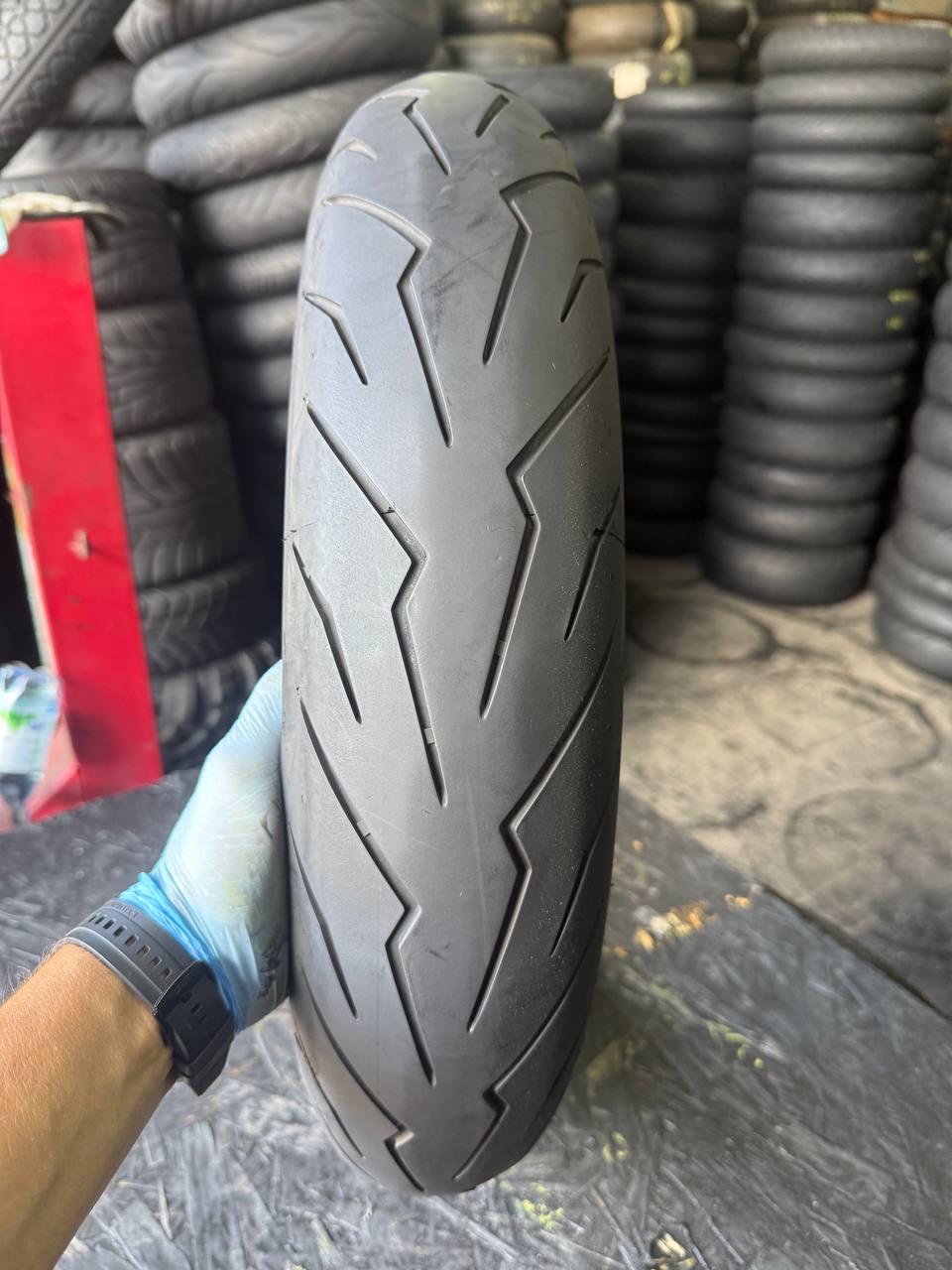 120/70 R17 Pirelli Diablo Rosso III