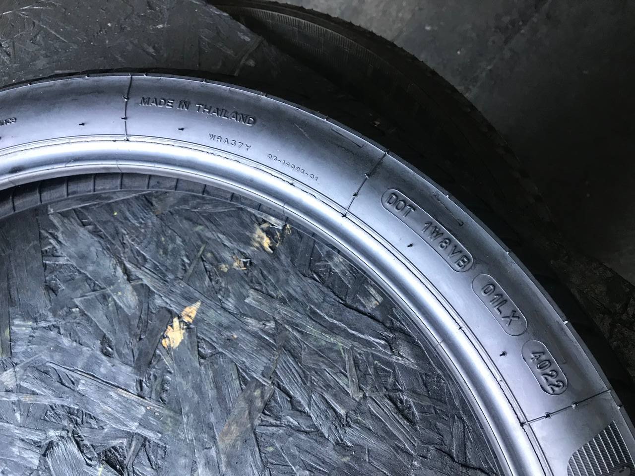 90/90 R21 Michelin Anakee Adventure