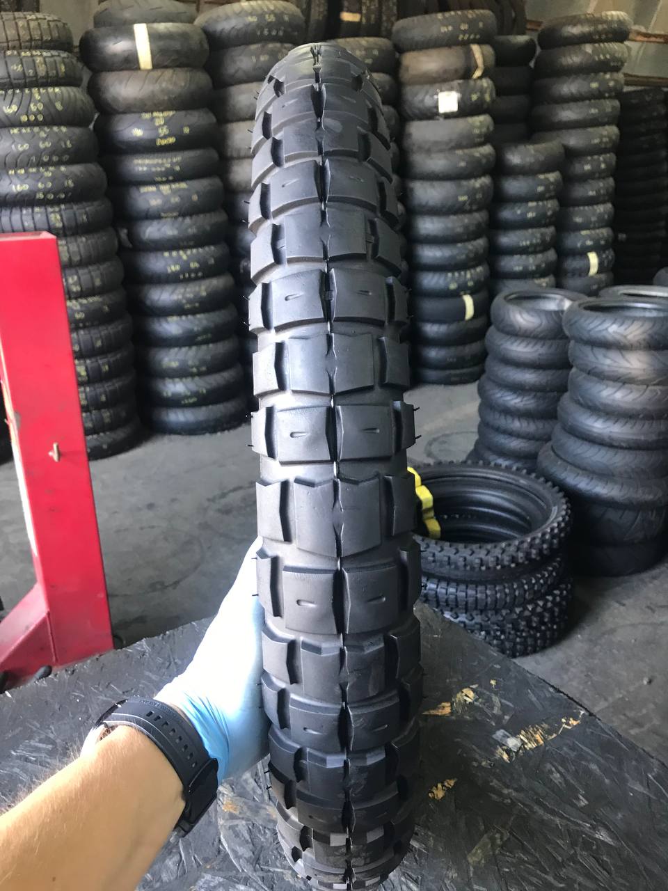 90/90 R21 Pirelli Scorpion Rally STR