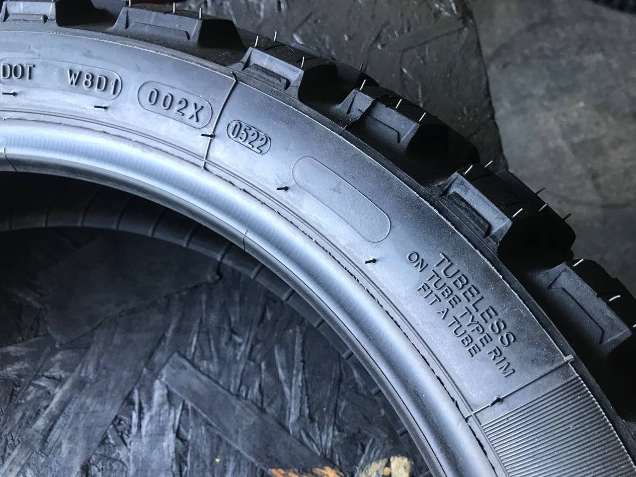 150/70 R18 Michelin Anakee Wild