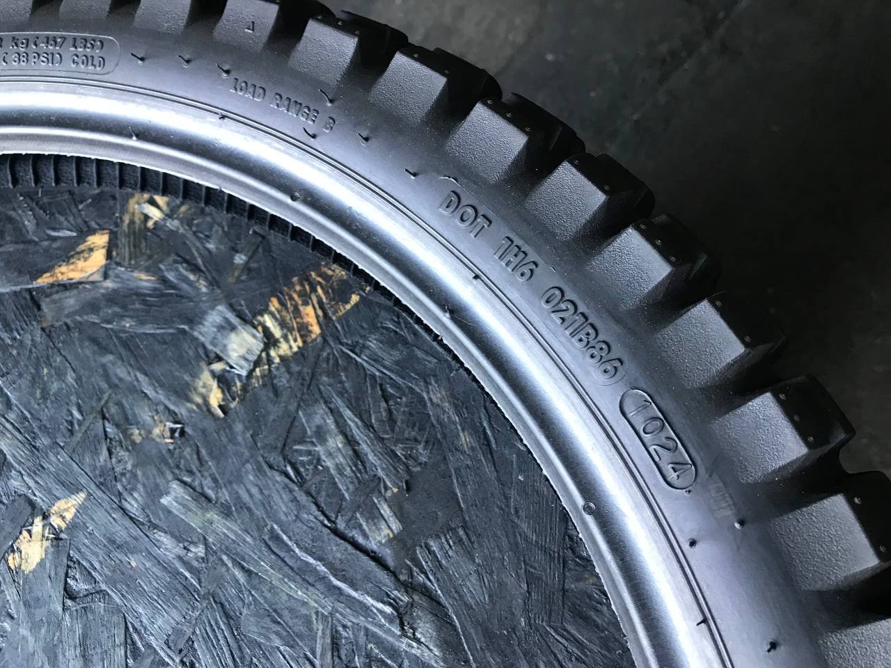 90/90 R21 Continental TKC 80