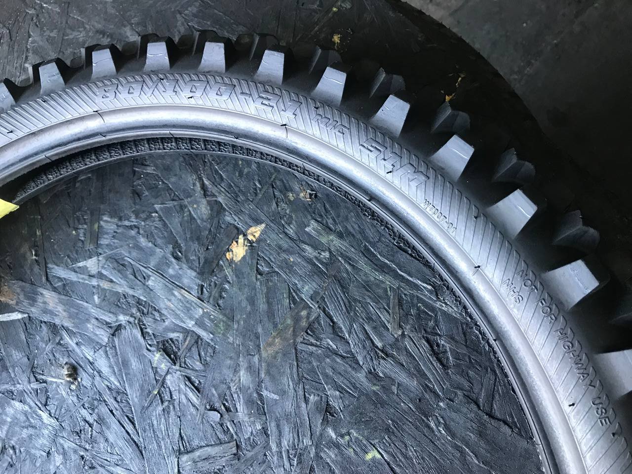 80/100 R21 Plews Tyres MX2 Matterly GP Medium