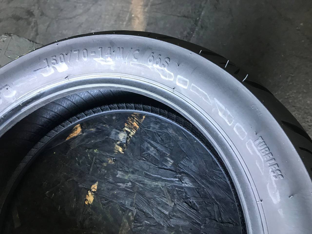 150/70 R14 Continental ContiTwist