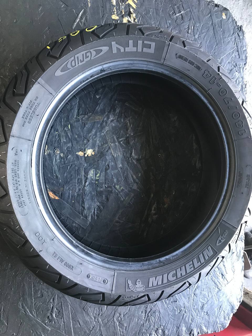 140/70 R14 Michelin City Grip