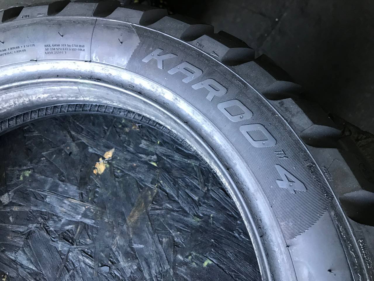 140/80 R17 Metzeler Karoo 4