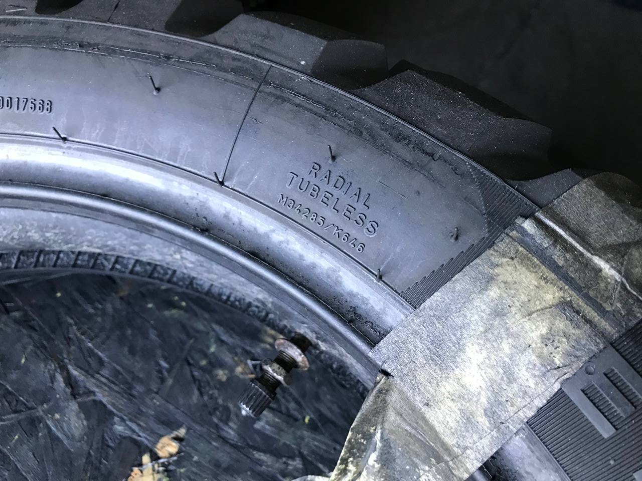 140/80 R17 Metzeler Karoo 4