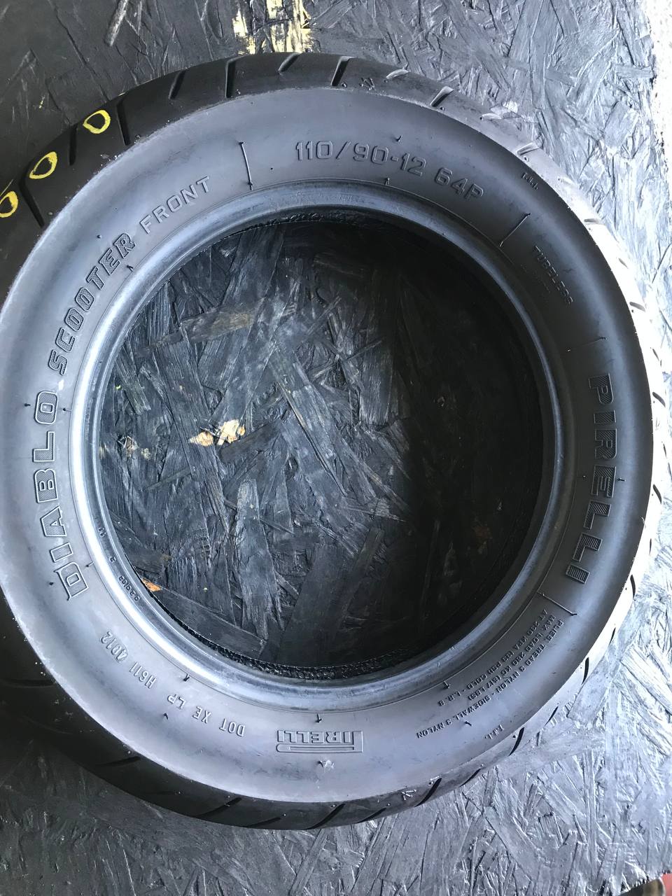 110/90 R12 Pirelli Diablo Scooter