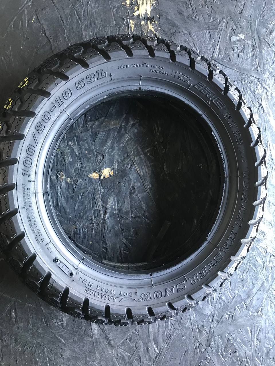 100/80 R10 Irc SN23 Urban Master Snow