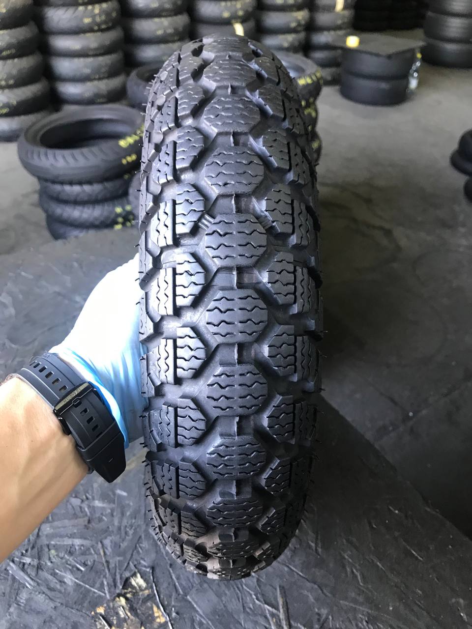 100/80 R10 Irc SN23 Urban Master Snow
