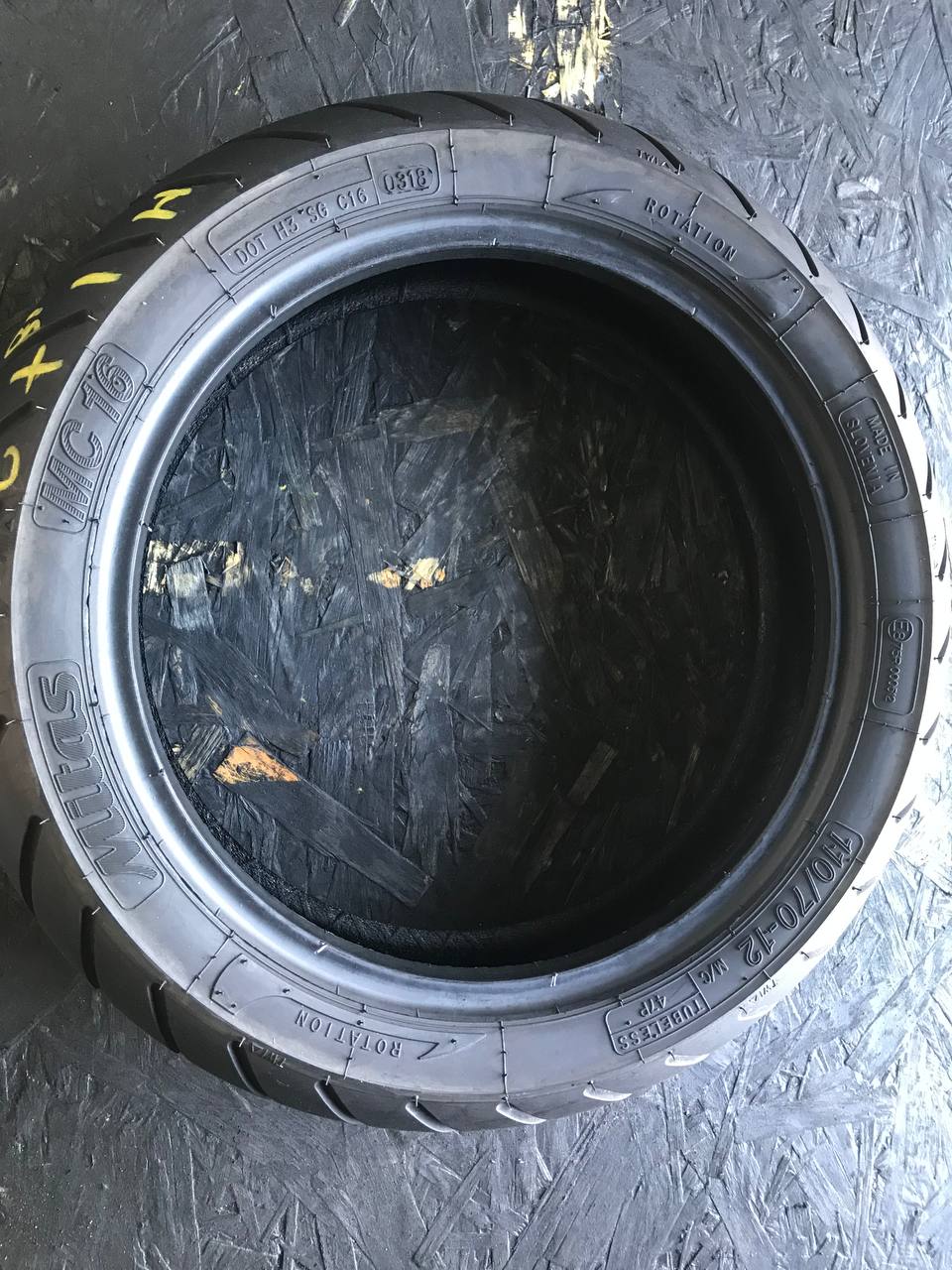 110/70 R12 Mitas MC16