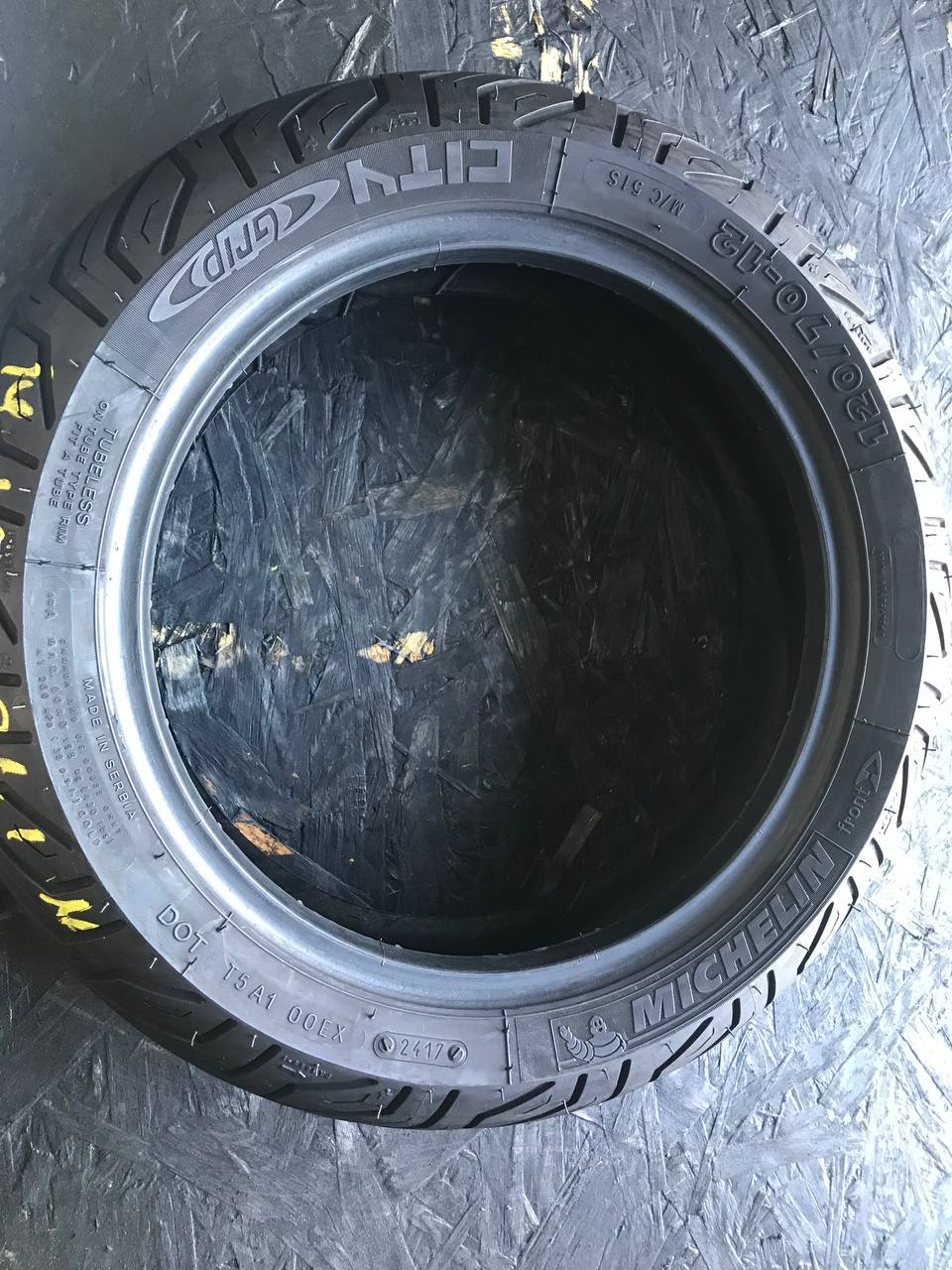 120/70 R12 Michelin City Grip