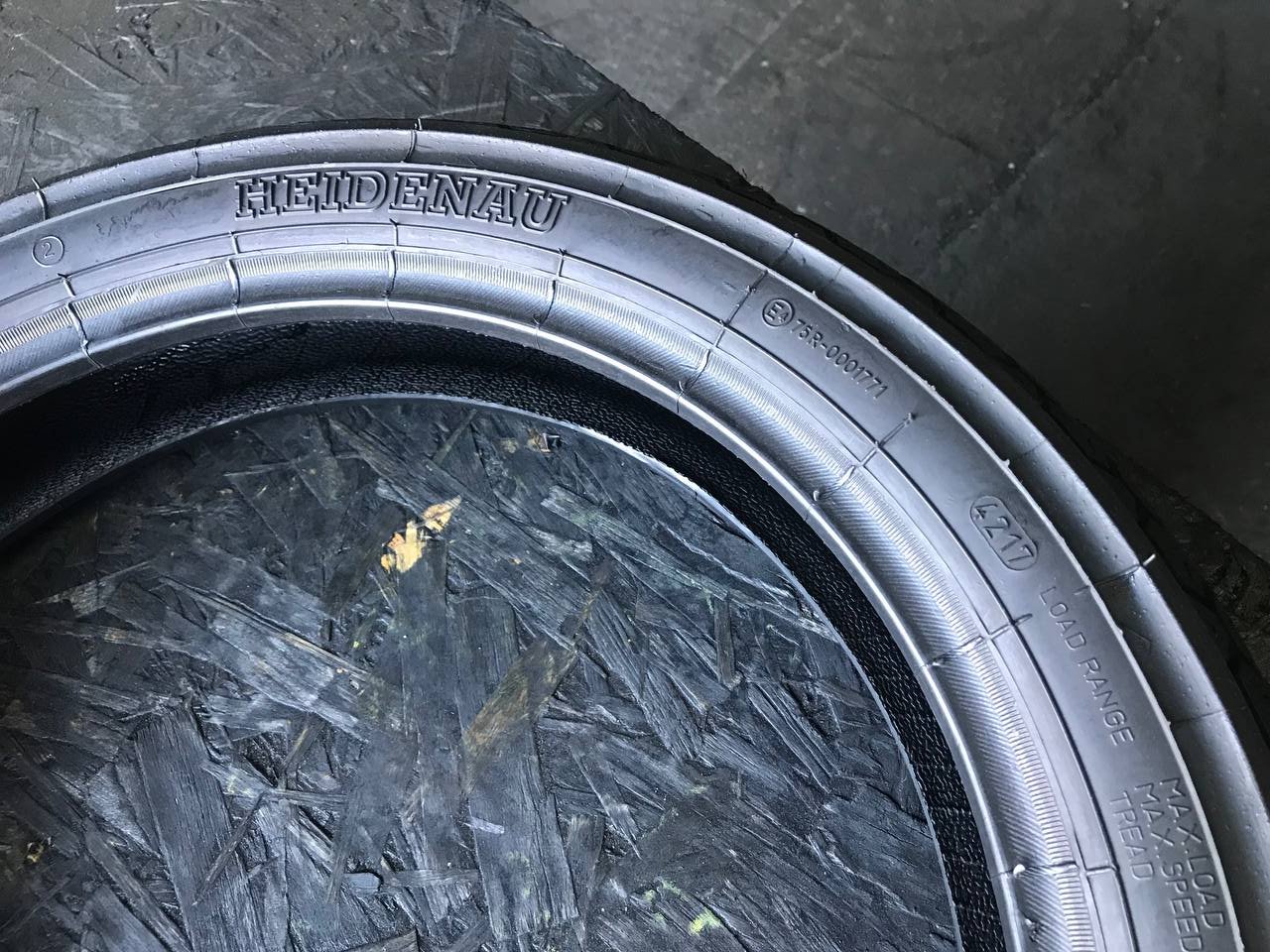 110/80 R16 Heidenau K36