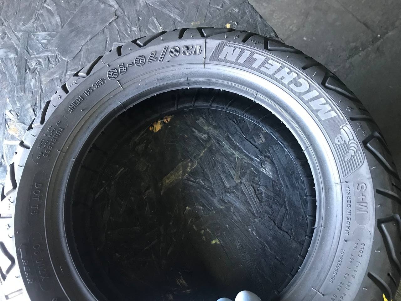 120/70 R10 Michelin City Grip 2
