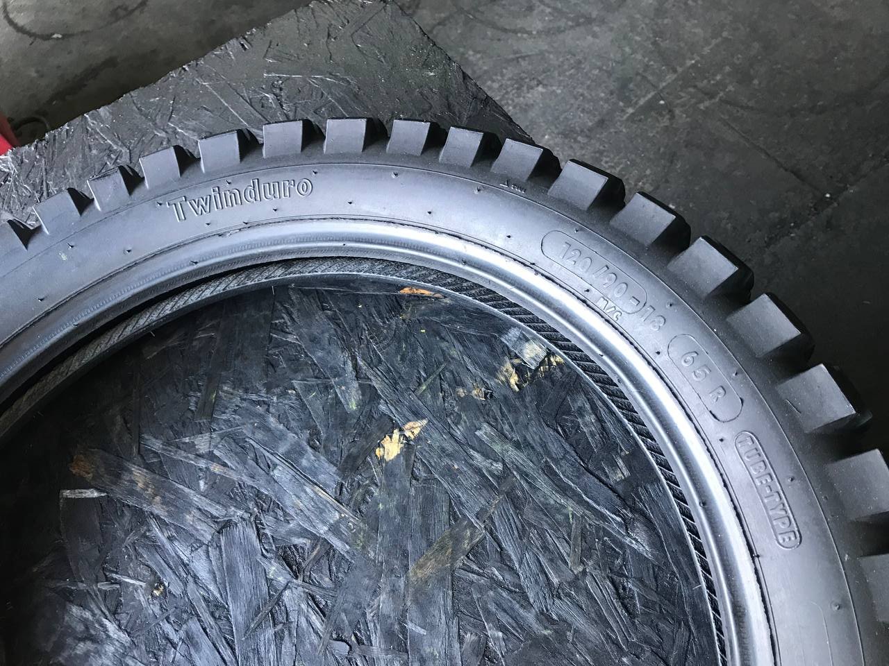 120/90 R18 Continental TKC 80