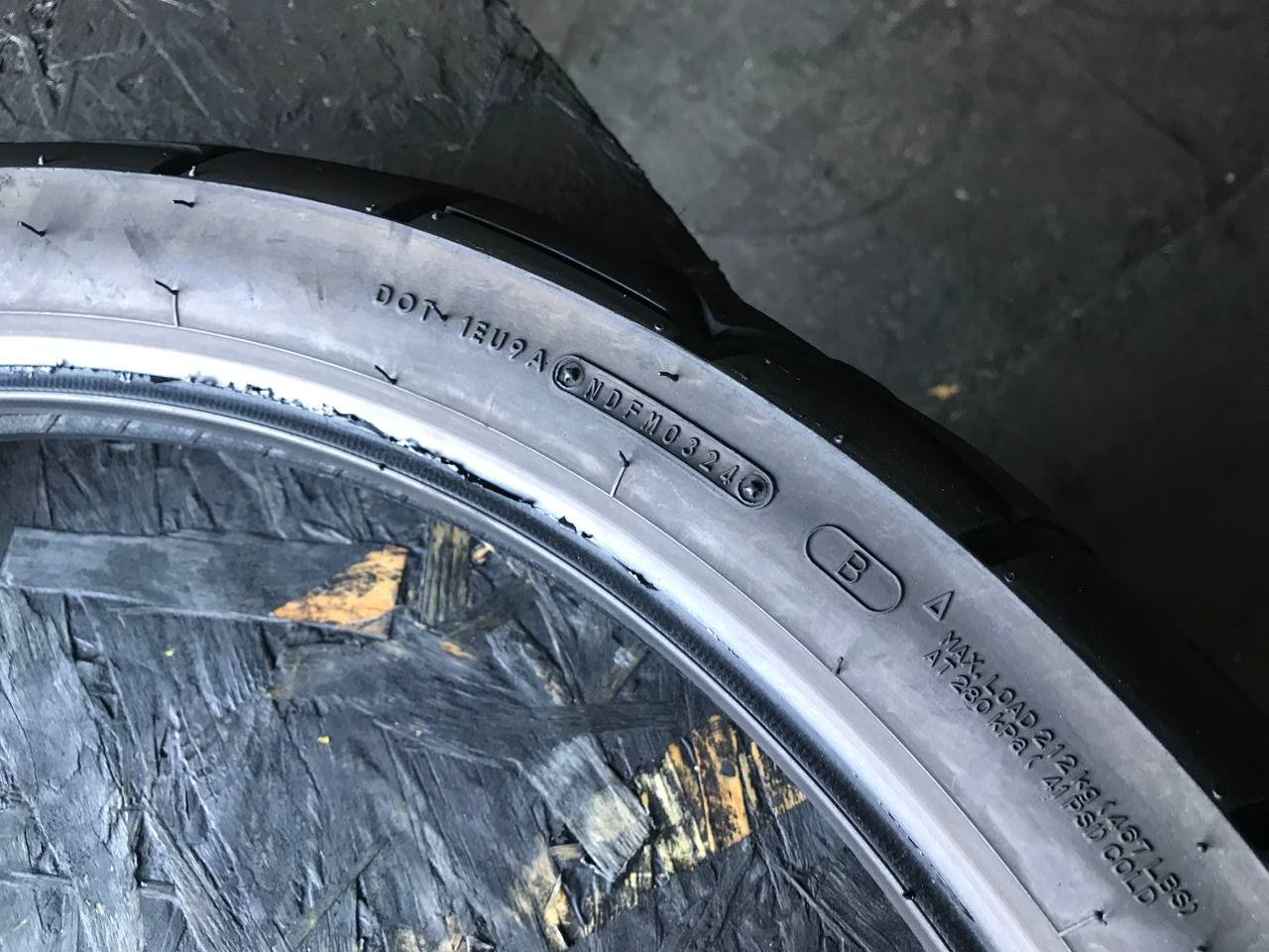 90/90 R21 Dunlop Trailmax Mixtour