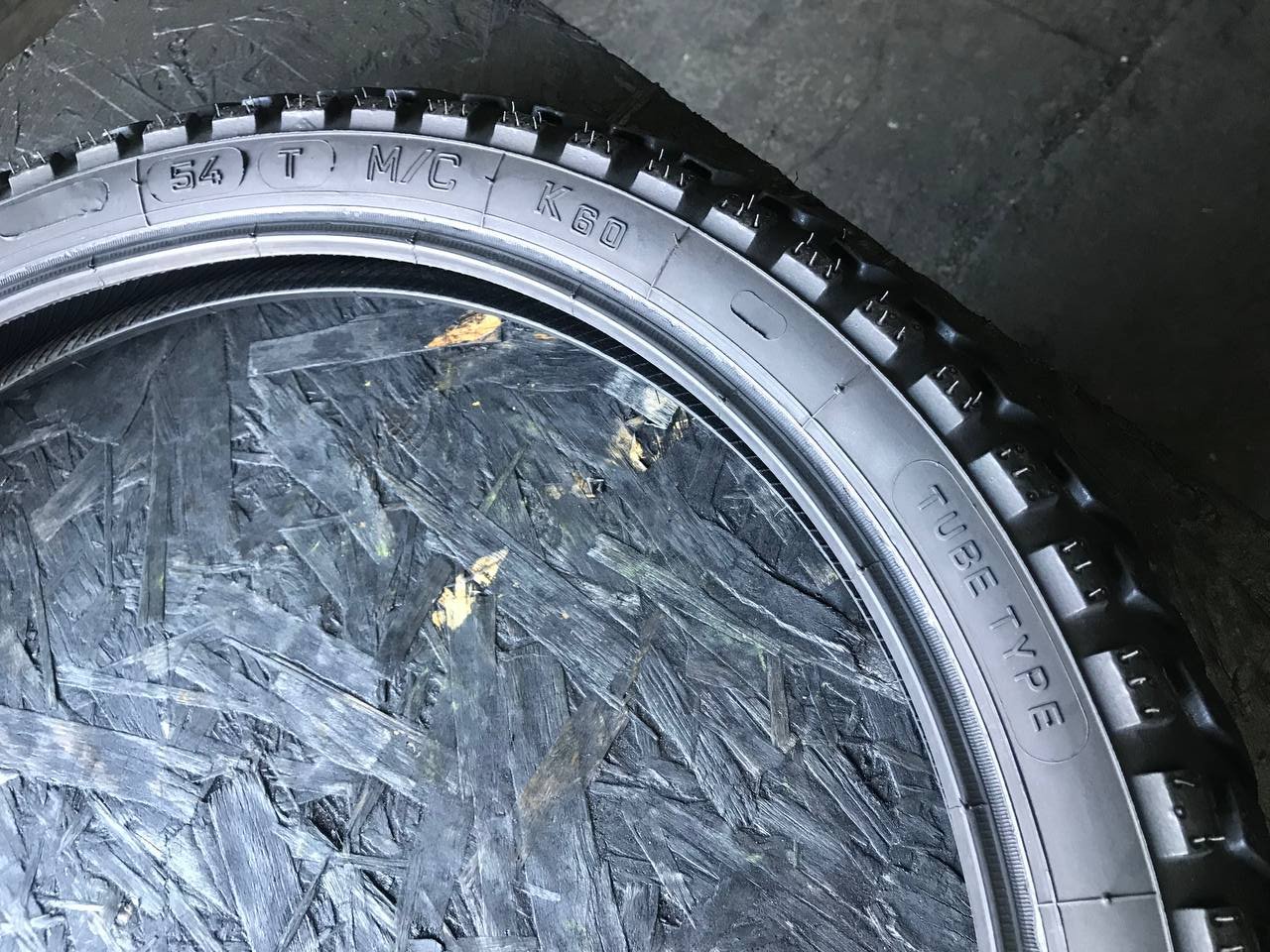 90/90 R21 Heidenau K60