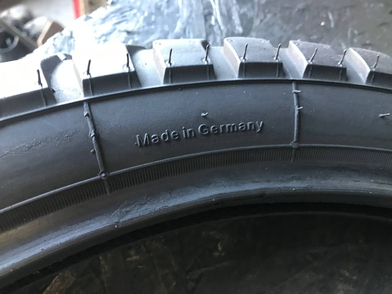 90/90 R21 Heidenau K60