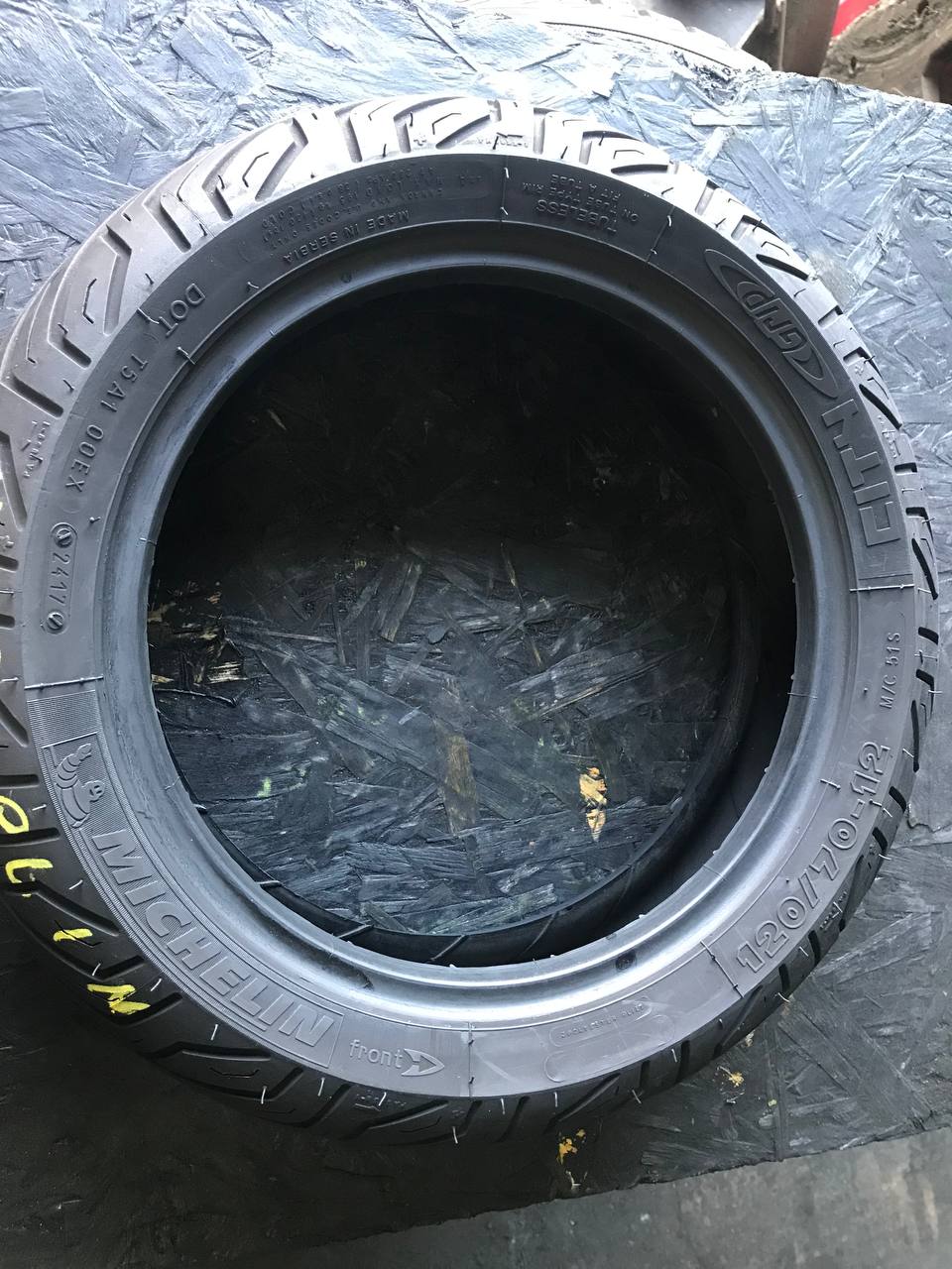 120/70 R12 Michelin City Grip