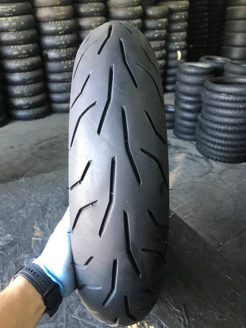 120/70 R15 Heidenau K81